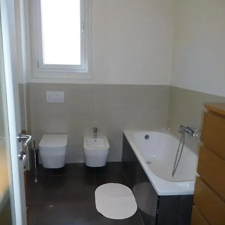 M.p. Apartment Bologna