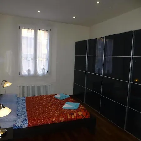 M.p. Apartment *